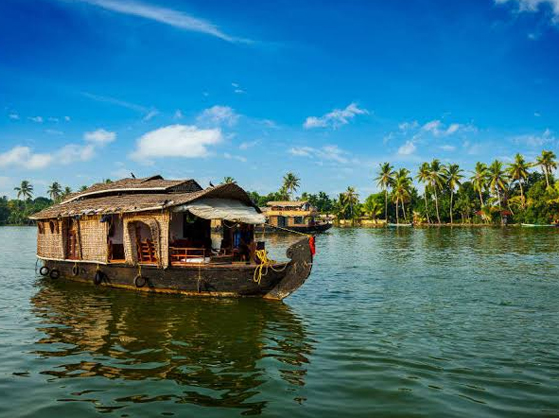 Kumarakom - Backwaters